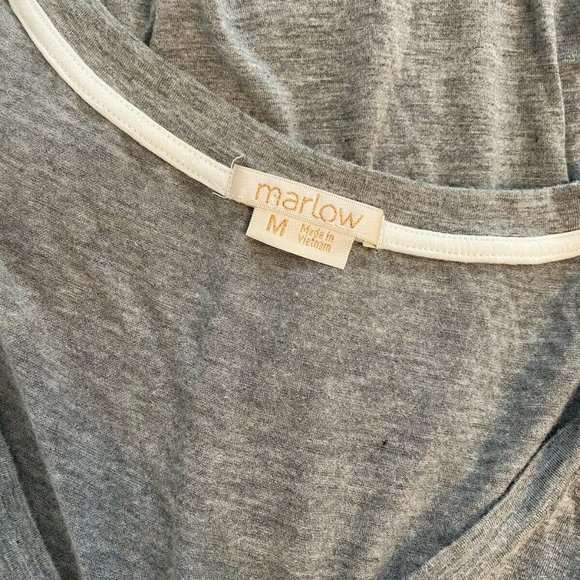 COPY - Marlow Size M Gray Casual Tee V Neck Women… - Picture 5 of 6
